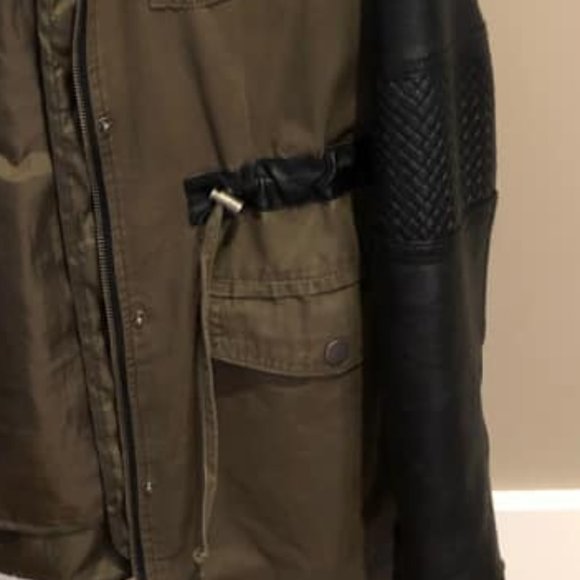 John and Jenn utility jacket - Picture 3 of 3